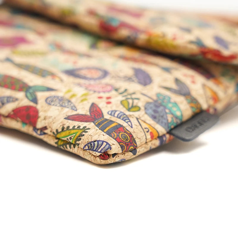 Cork e-Book sleeve – Fits 6″ Kindle and Similar e-Readers